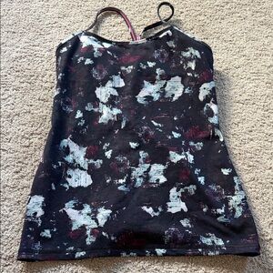 lululemon athletica Tank Top w/ built in shelf bra